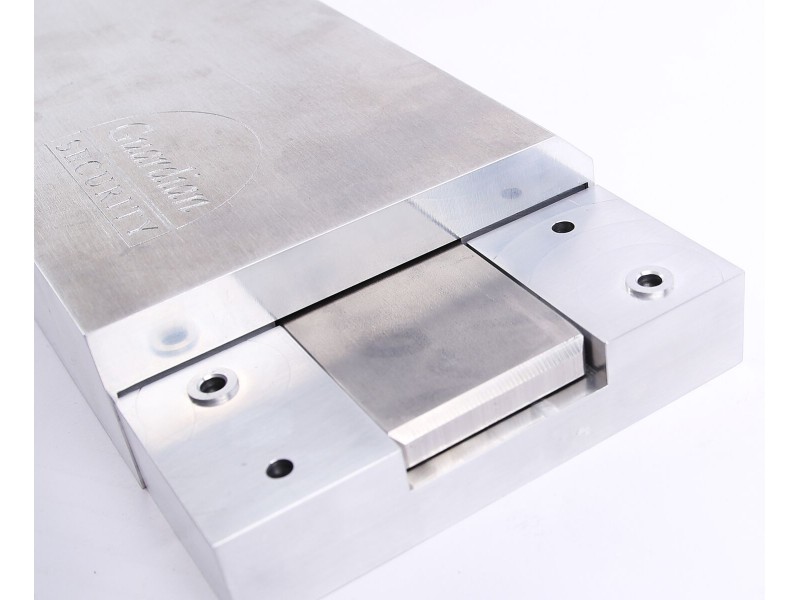 Guardian Security Barbican Barrier Bar